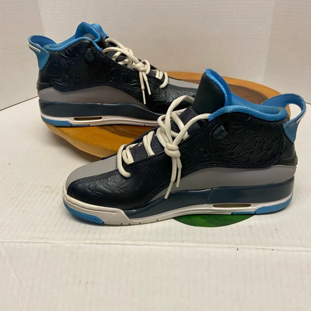 Nike JoRdan Youth Size 6.5 DUB Zero Navy Blue #311047
